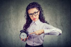 Czym jest „czas do osiągnięcia produktywności” pracownika i czy da się go mierzyć